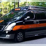 Hong Dae Young S Family House